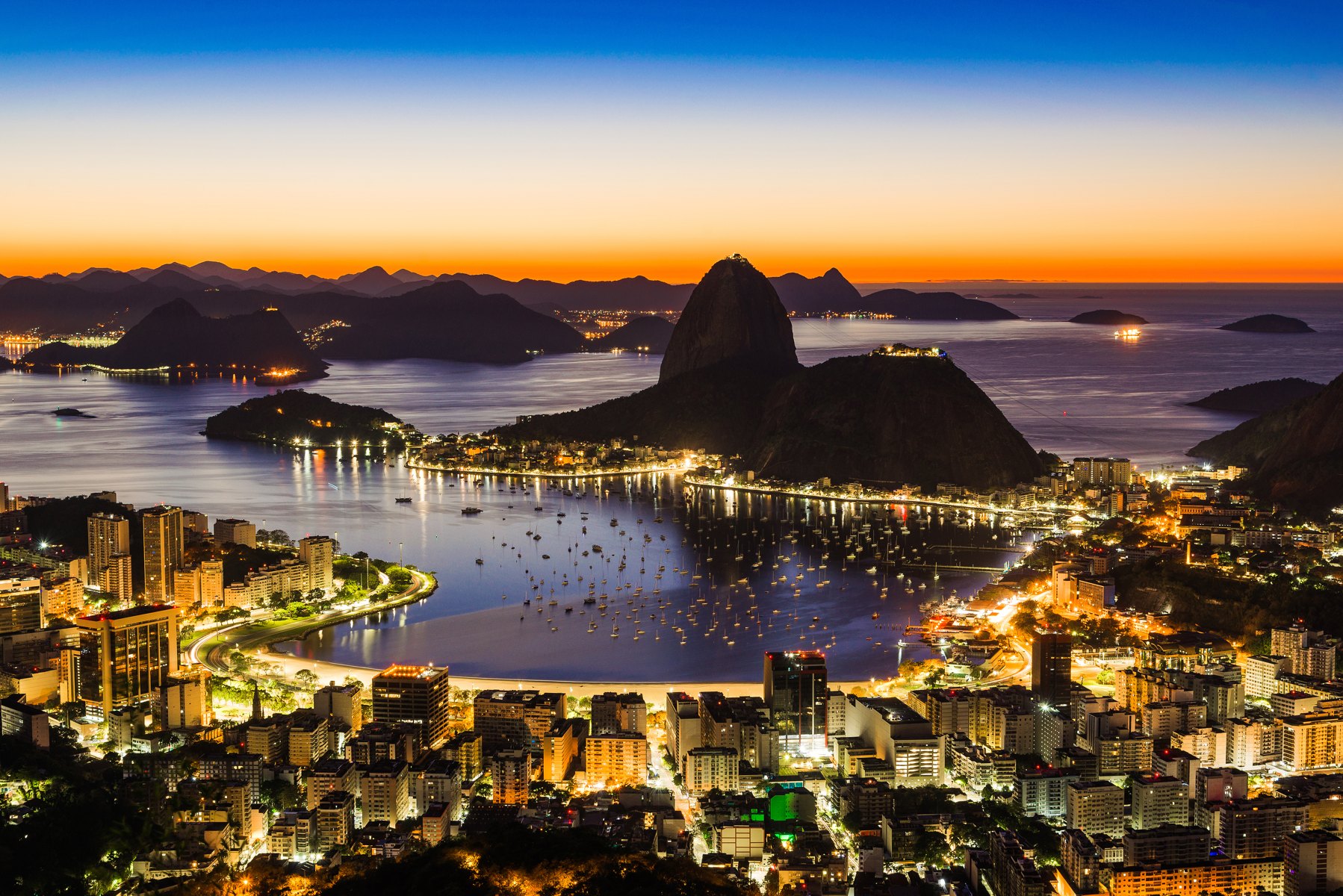 Fotografía panorámica de Río de Janeiro, Brasil, Donatas Dabravolskas; no instalaciones GLP.